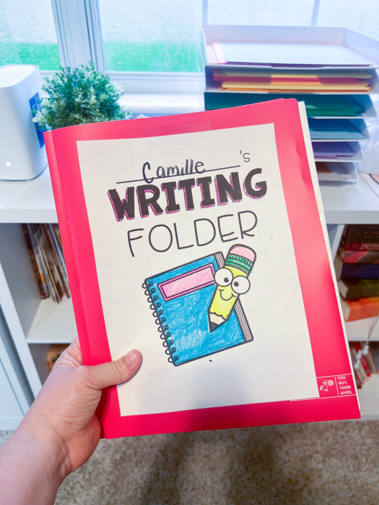 student writing folder TheAppliciousTeacher.com